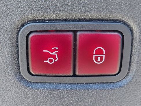 Used 2016 Mercedes-Benz CLS 400 4MATIC image 18