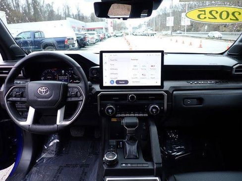 Certified 2025 Toyota Tacoma Limited image 20