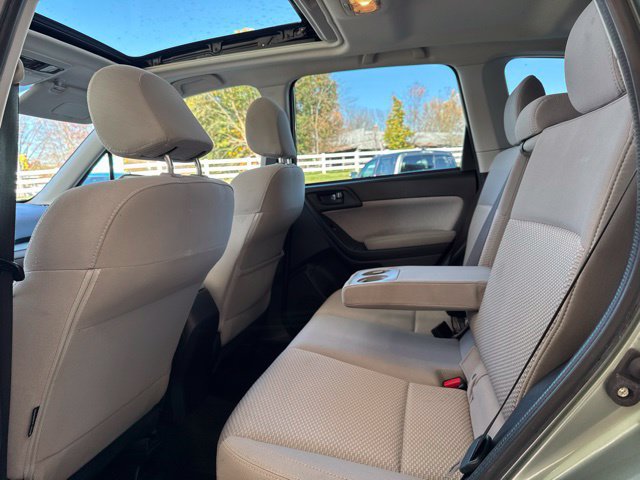 Used 2018 Subaru Forester 2.5i Premium w/ All-Weather Package AWD/4WD image 27
