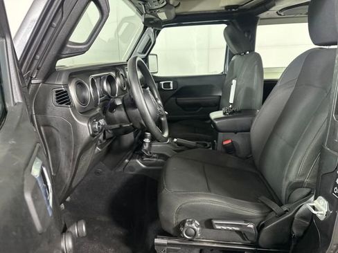 Used 2021 Jeep Wrangler Sport image 10