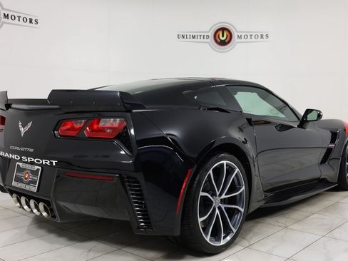 Used 2019 Chevrolet Corvette Grand Sport RWD image 36