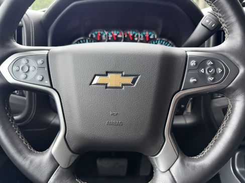 Used 2015 Chevrolet Silverado 1500 LTZ Z71 w/ LTZ Plus Package AWD/4WD image 34