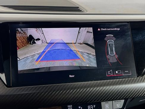 Used 2022 Audi e-tron GT Premium Plus w/ Performance Package image 17