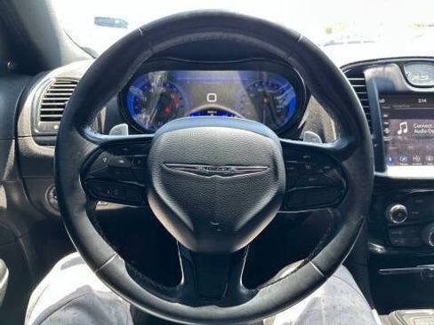 Used 2020 Chrysler 300 S RWD image 22