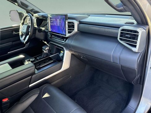 Used 2022 Toyota Tundra Platinum image 20