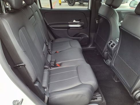 Certified 2022 Mercedes-Benz GLB 250 image 44