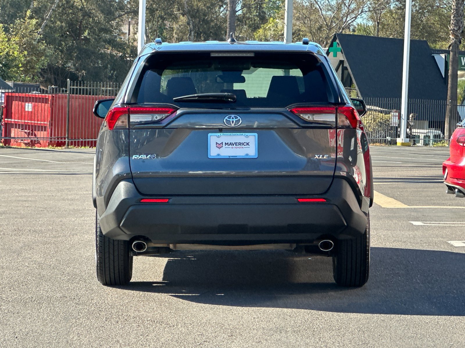 Used 2025 Toyota RAV4 XLE FWD image 4