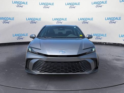 Used 2026 Toyota Camry SE FWD image 12
