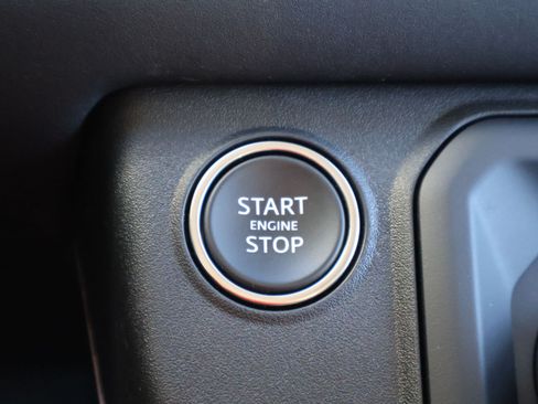 Used 2025 Land Rover Defender 110 S AWD/4WD image 23