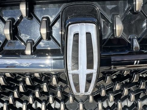 New 2026 Lincoln Nautilus Black Label image 7