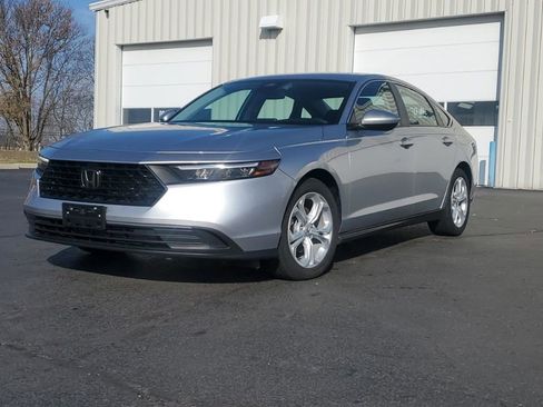 Used 2024 Honda Accord LX image 3