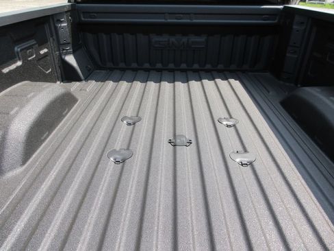 New 2026 GMC Sierra 2500 SLE w/ SLE Value Package; AWD/4WD image 6