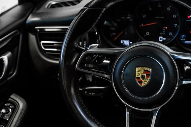 Used 2020 Porsche Macan AWD/4WD image 19