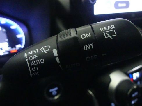 Used 2024 Toyota RAV4 XSE w/ Weather Package AWD/4WD image 18