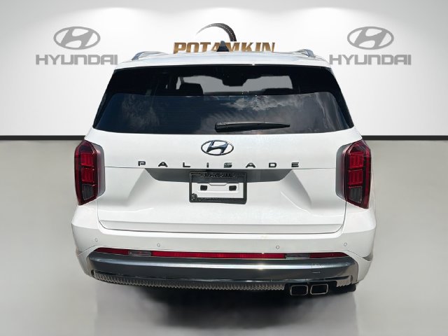 Used 2024 Hyundai Palisade Calligraphy FWD image 6