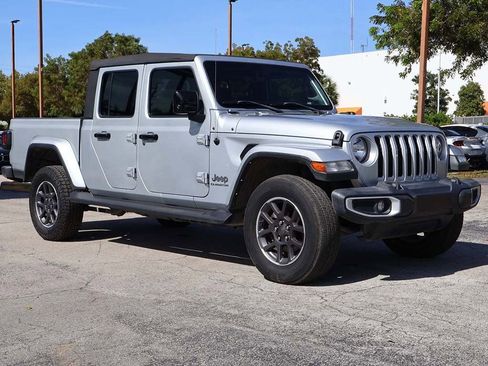 Used 2022 Jeep Gladiator Overland AWD/4WD image 49