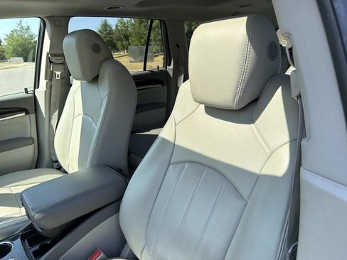 Used 2016 Buick Enclave Leather FWD image 24