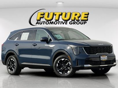 Certified 2025 Kia Sorento S