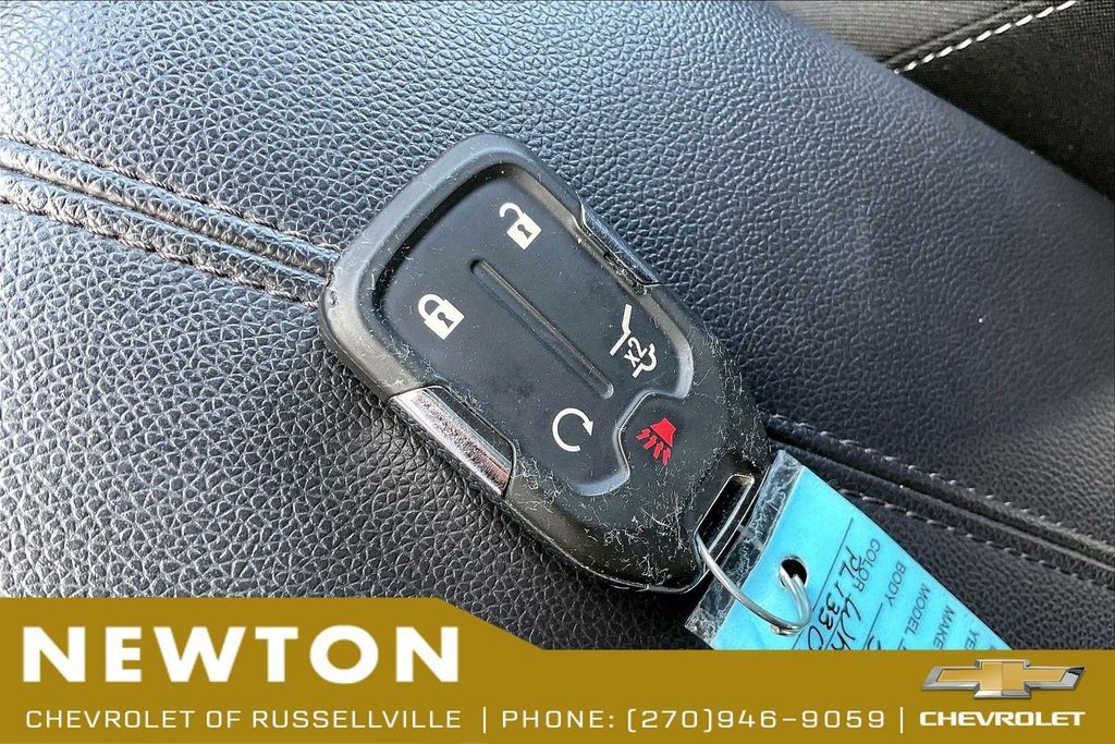 Used 2023 GMC Terrain SLE w/ Driver Convenience Package AWD/4WD image 11