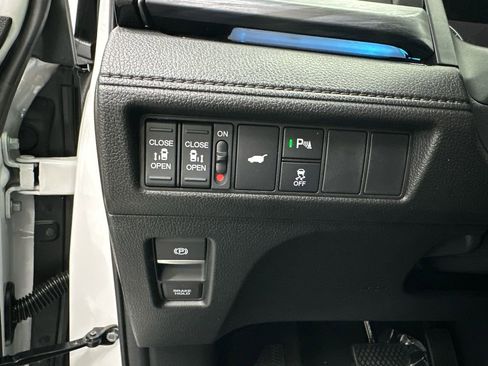 New 2026 Honda Odyssey Elite image 37