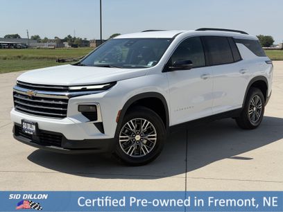 Certified 2025 Chevrolet Traverse LT