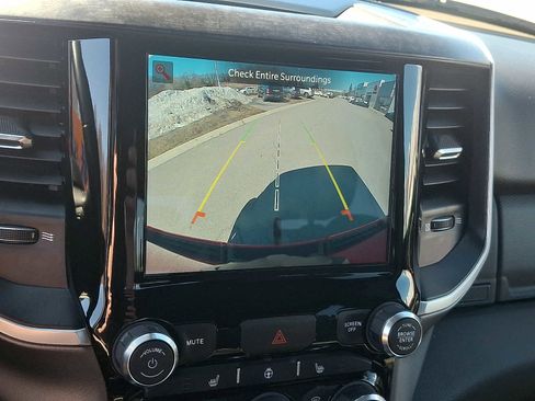 Used 2022 RAM 1500 Big Horn image 37