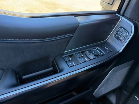 New 2026 Ford F350 Platinum image 29