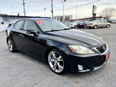 Used 2009 Lexus IS 350 image 7