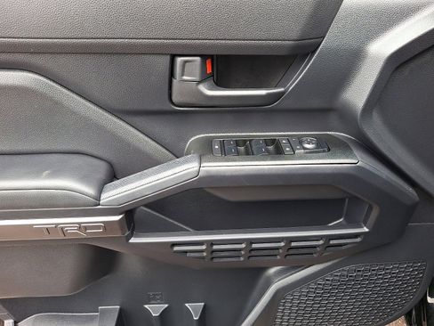 Certified 2025 Toyota 4Runner TRD Sport image 12