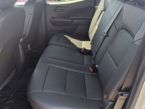 Used 2025 Chevrolet Colorado Trail Boss image 26