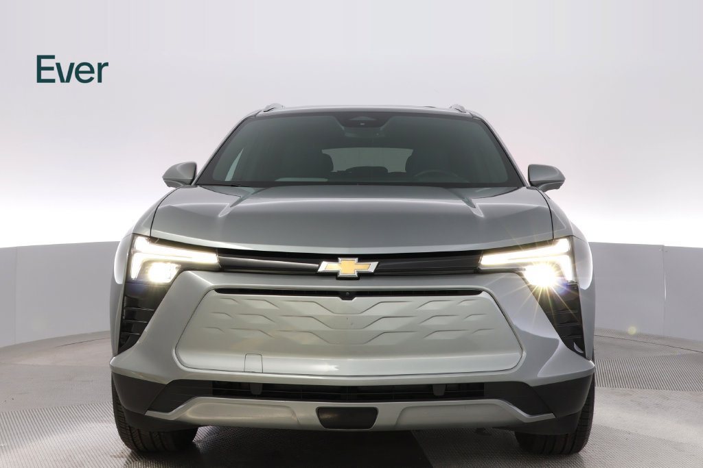 Used 2024 Chevrolet Blazer EV LT AWD/4WD image 12