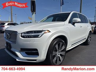 Used 2025 Volvo XC90 T8 Plus w/ Protection Package Premier video 1