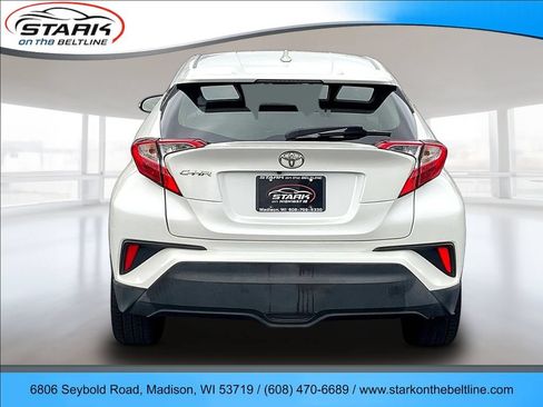 Used 2018 Toyota C-HR XLE FWD image 5