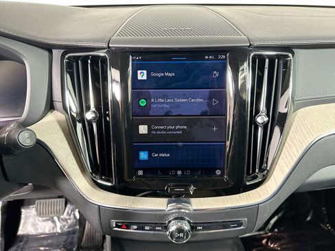 Used 2022 Volvo XC60 B6 Inscription w/ Advanced Package image 13