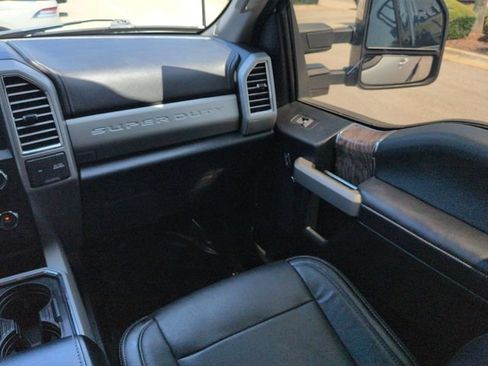 Certified 2017 Ford F350 Lariat w/ Lariat Value Package AWD/4WD image 16