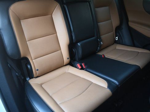 Used 2019 Chevrolet Equinox Premier AWD/4WD image 28