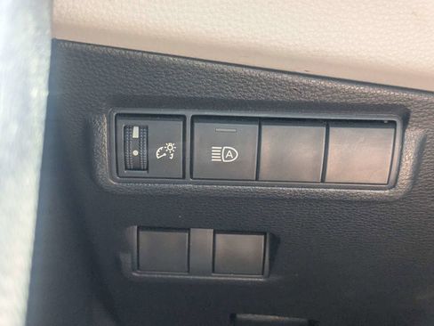 Used 2024 Toyota Corolla Cross LE FWD image 25