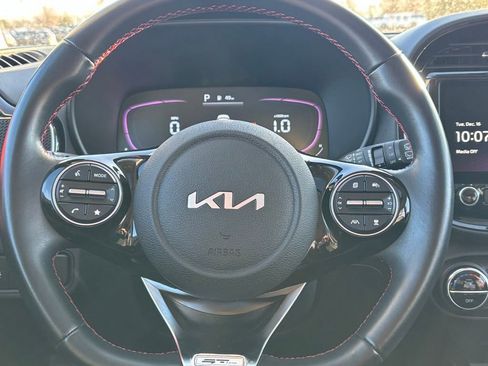 Used 2023 Kia Soul GT-Line w/ GT-Line Technology Package image 14