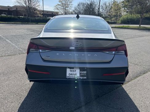 New 2026 Hyundai Elantra Sport image 6