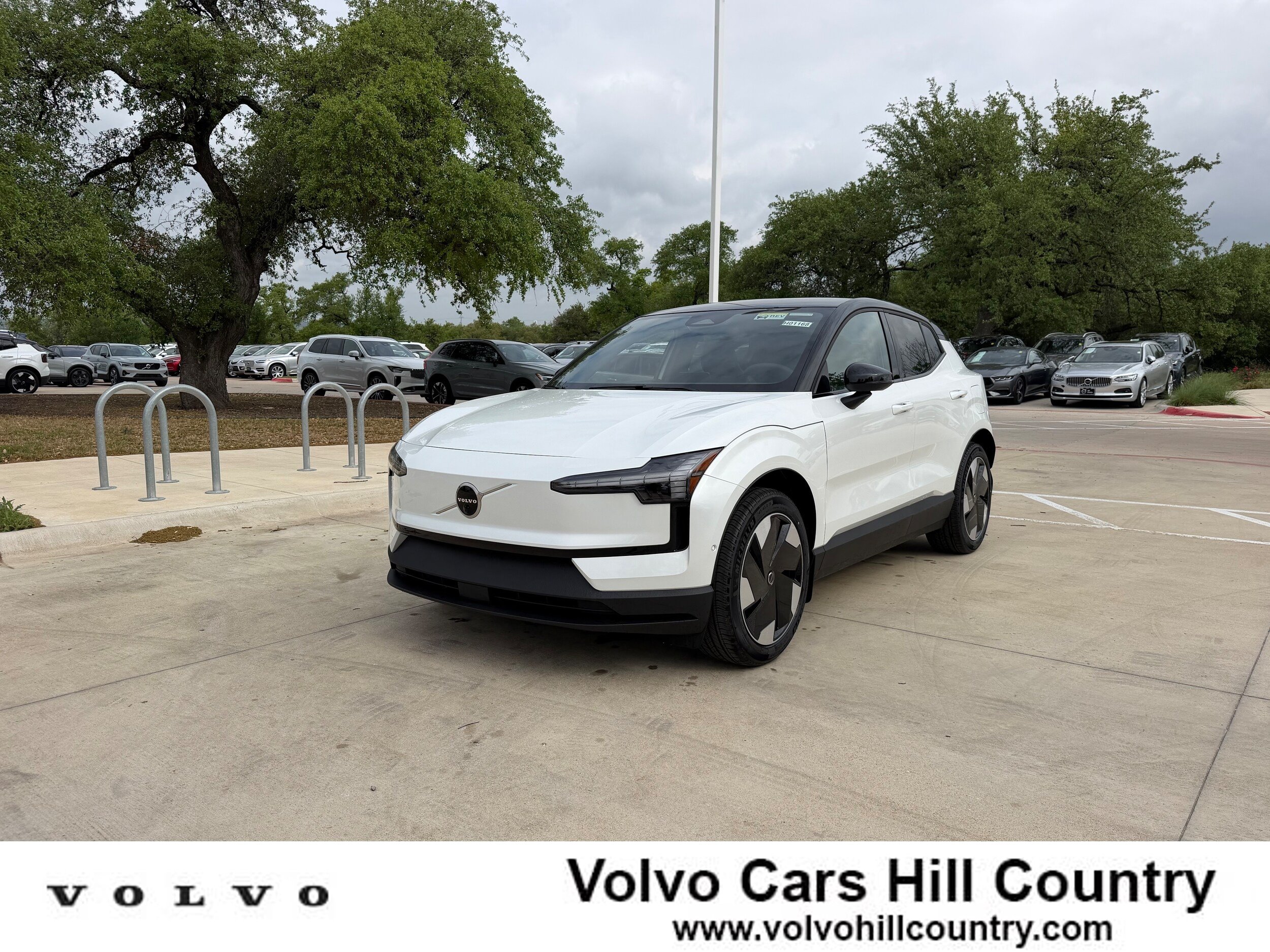 Used 2026 Volvo EX30 Ultra w/ Protection Package Premier AWD/4WD image 1