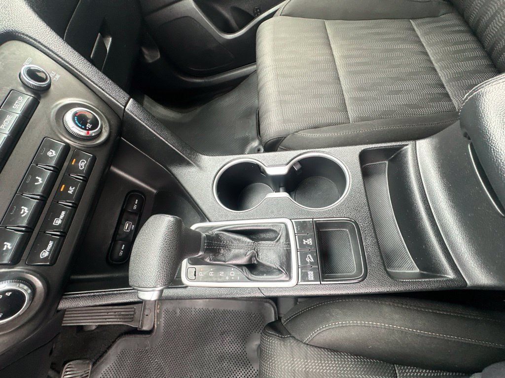 Used 2022 Kia Sportage LX AWD/4WD image 18