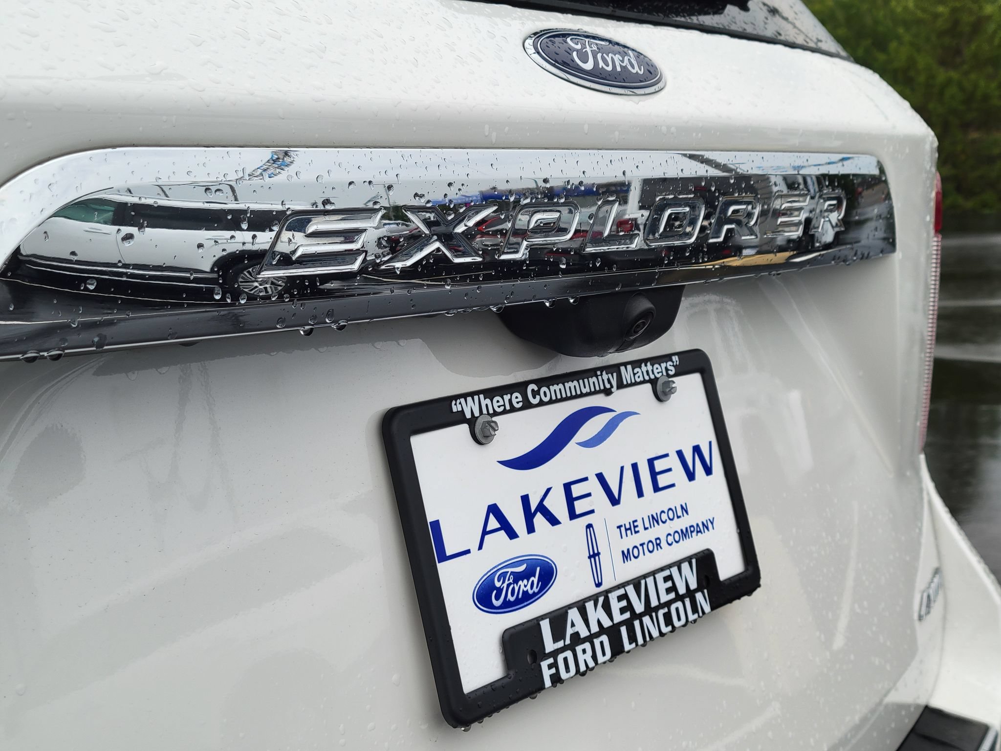 Certified 2023 Ford Explorer Limited w/ Limited Technology Package AWD/4WD image 35