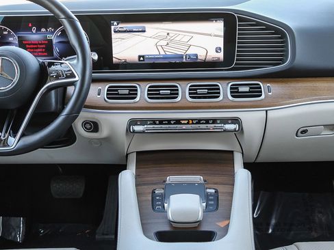 Certified 2025 Mercedes-Benz GLE 450e GLE 450e image 12