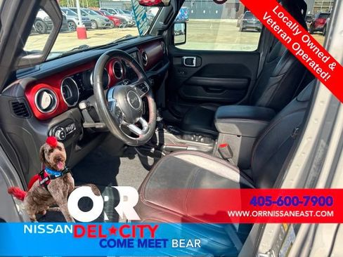 Used 2022 Jeep Gladiator Rubicon w/ LED Lighting Group AWD/4WD image 15