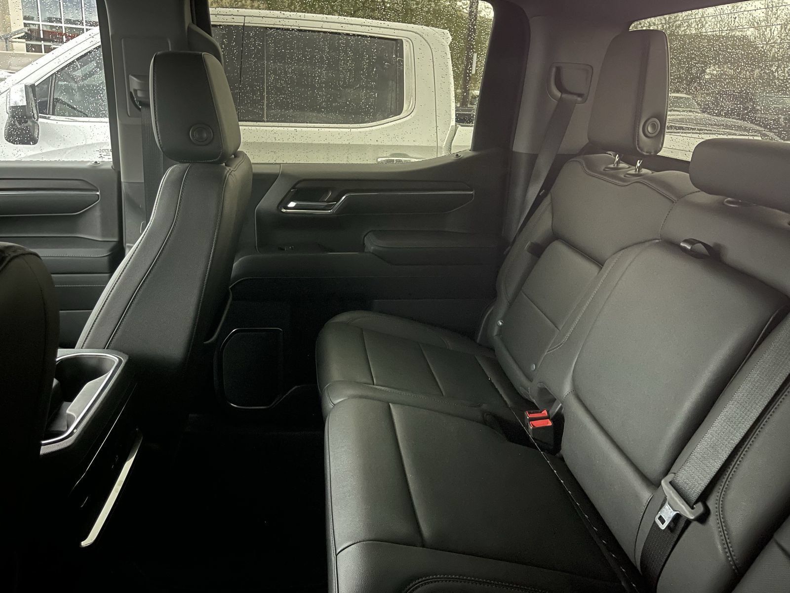 Used 2023 GMC Sierra 1500 SLT w/ SLT Convenience Package AWD/4WD image 9