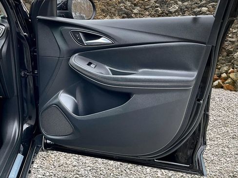 Used 2020 Buick Encore GX Essence w/ Experience Buick Package image 22