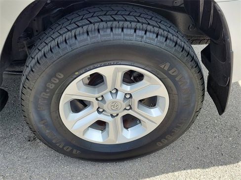 Used 2020 Toyota 4Runner SR5 image 9