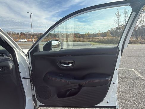 New 2026 Honda HR-V Sport image 17