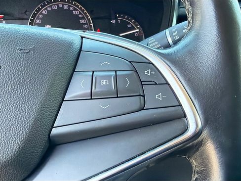 Used 2019 Cadillac XT5 Luxury image 37