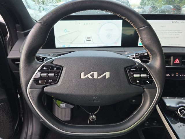 Used 2024 Kia EV6 GT-Line w/ GT-Line White Seat Package AWD/4WD image 3
